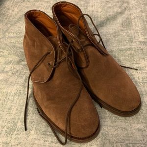 Light brown suede Aquatalia men’s lace up chukkas